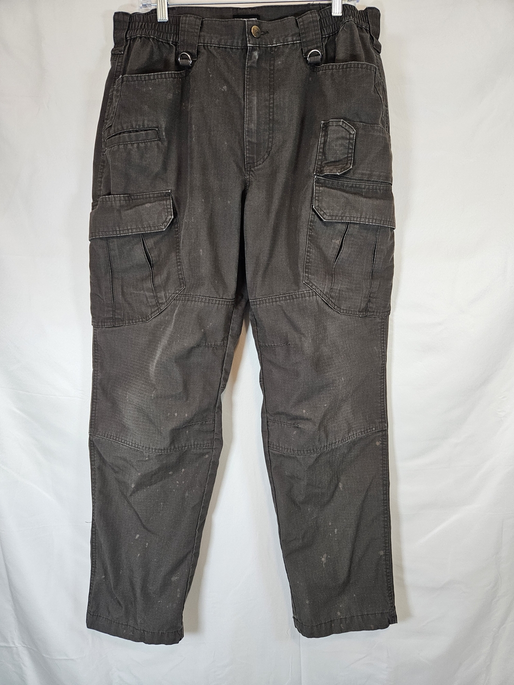 Men's Green Ripstop Utility Cargo Pants with 8 Pockets Hiking Camping Fisherman